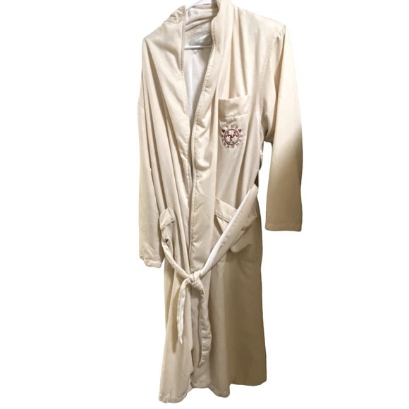 cypress Intimates & Sleepwear Heavy High End Luxury The Ahwahnee